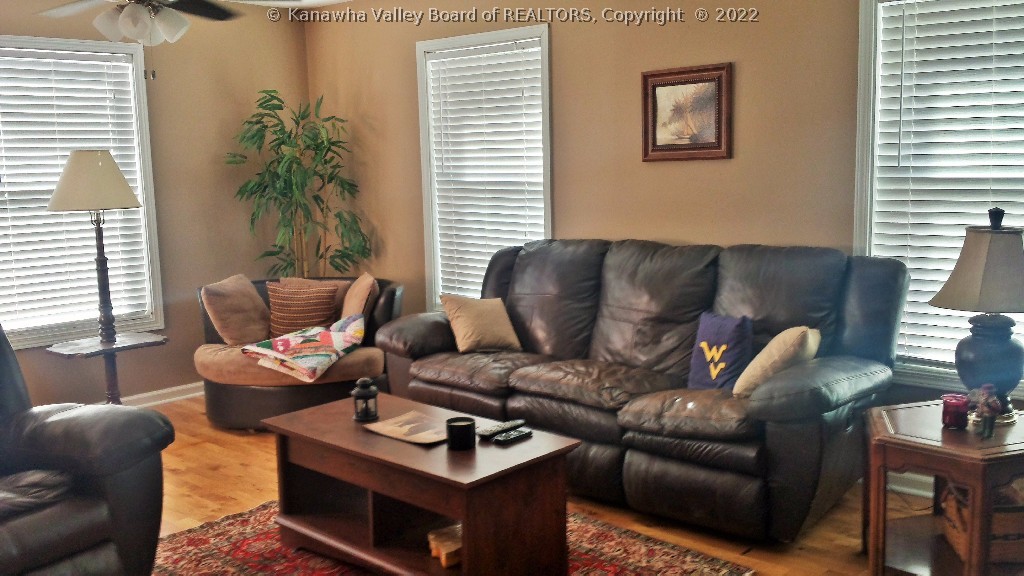 5300 Jericho Road Point Pleasant, WV 25550 - Photo 4 of 26 Den/TV Room or Office