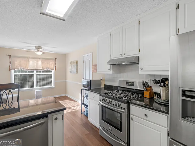 $299,999 | 152 Rockport Drive, McDonough, GA 30253