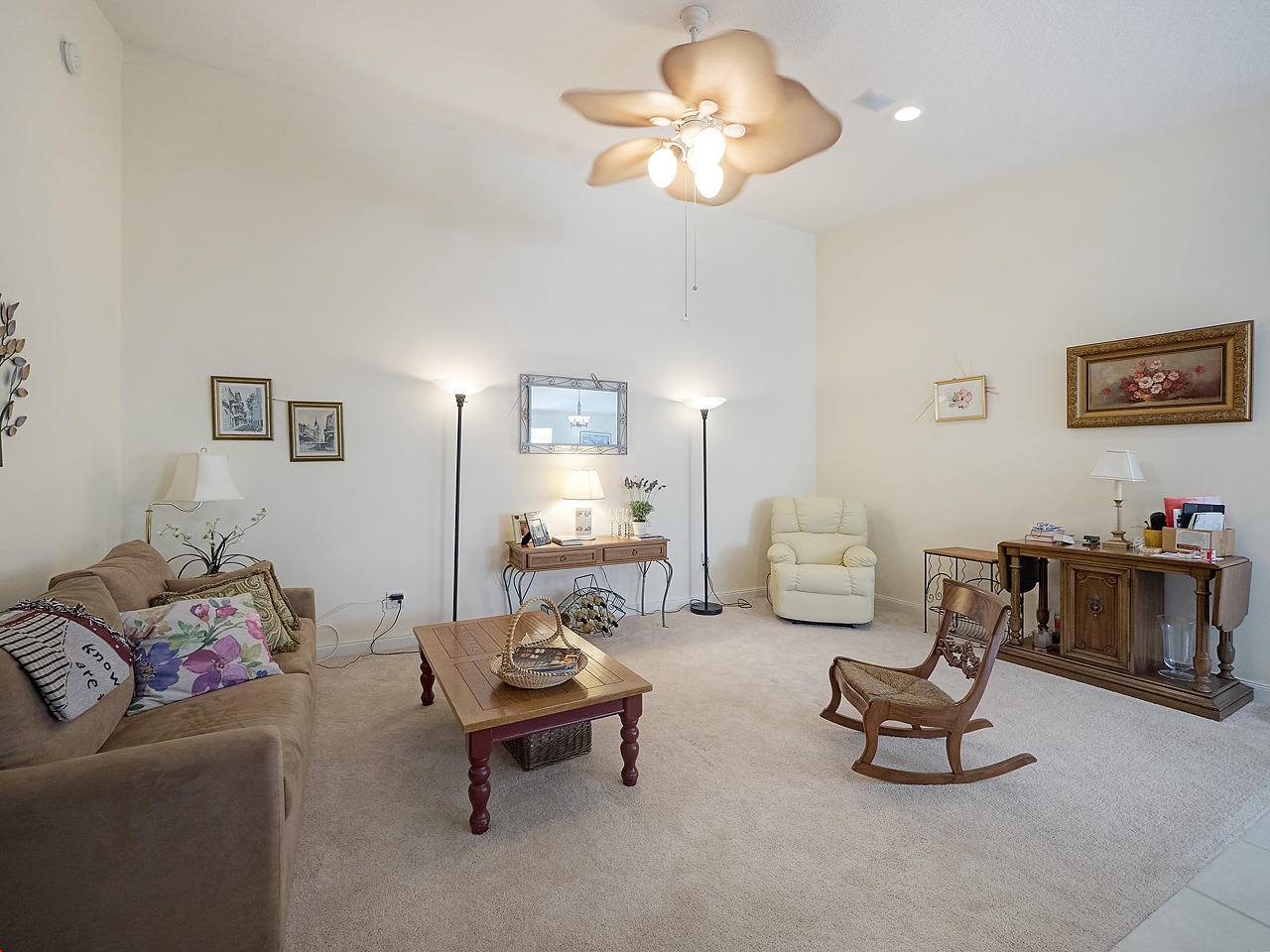1063 Southwest Balmoral Trace Stuart, FL 34997 - Photo 6 of 29 Living Room
