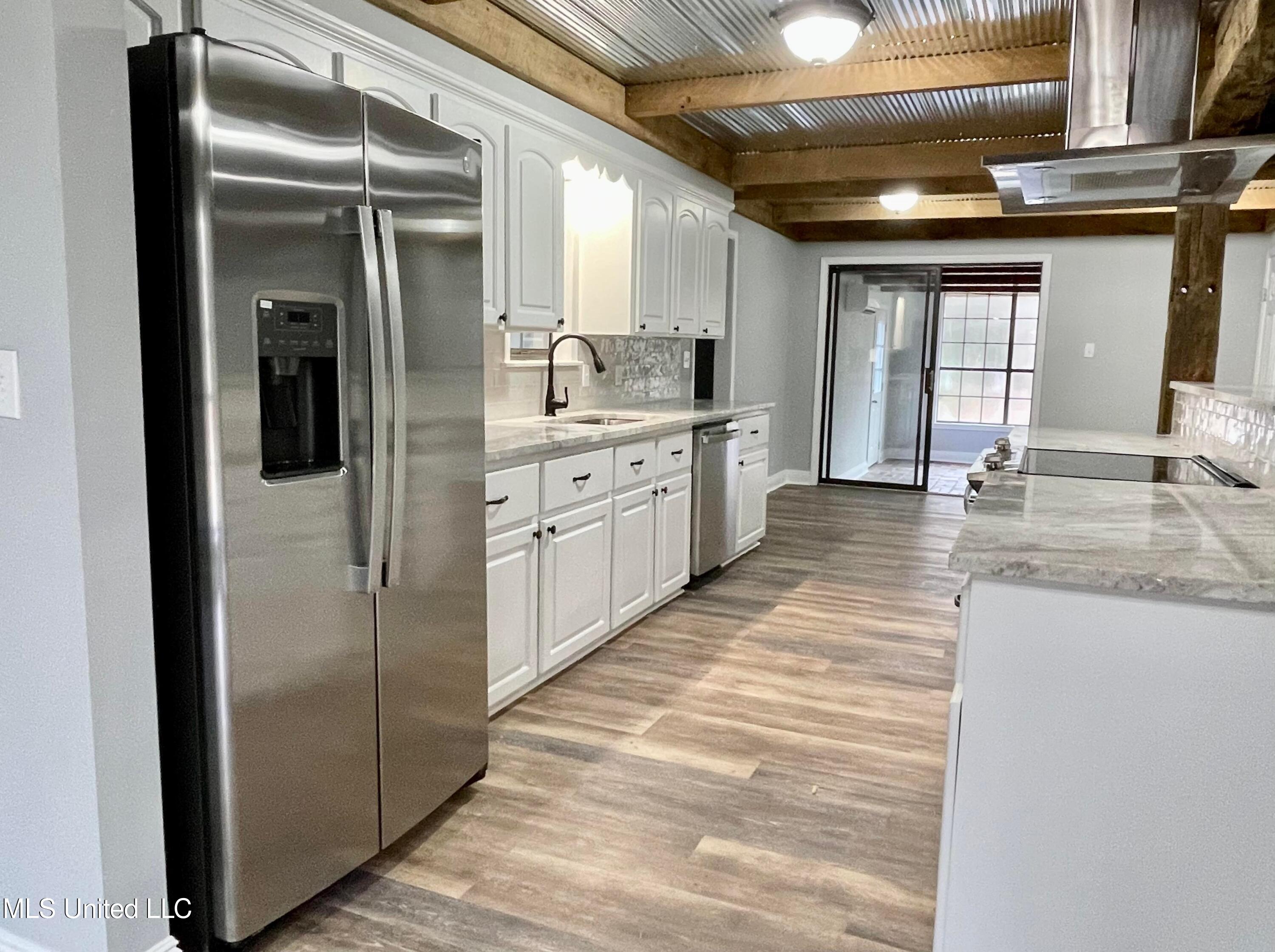 324 Bridgeport Road Pinola, MS 39149 - Photo 12 of 45 317572921_5703478023069911_5183660305256