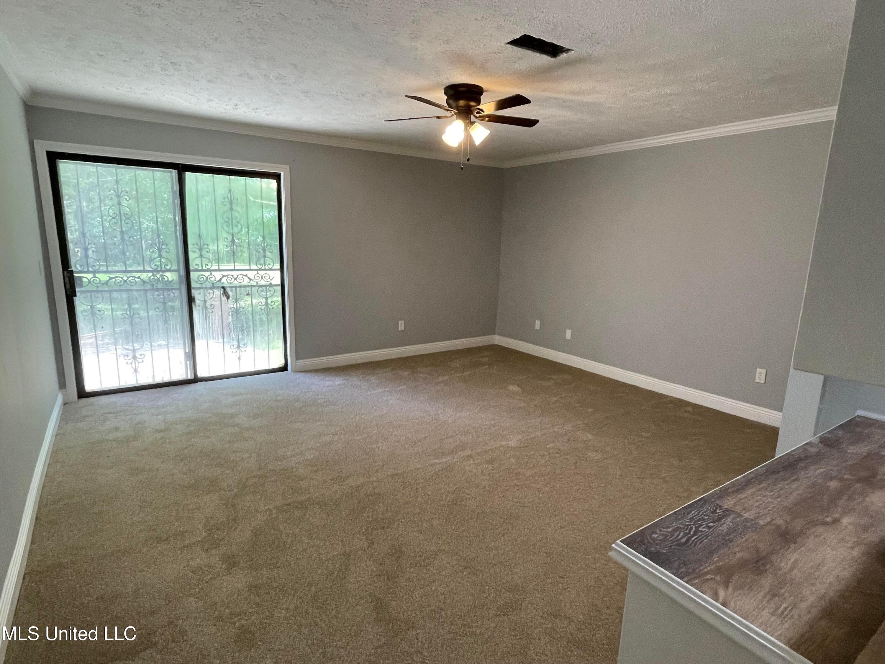 324 Bridgeport Road Pinola, MS 39149 - Photo 22 of 45 Master Bdrm