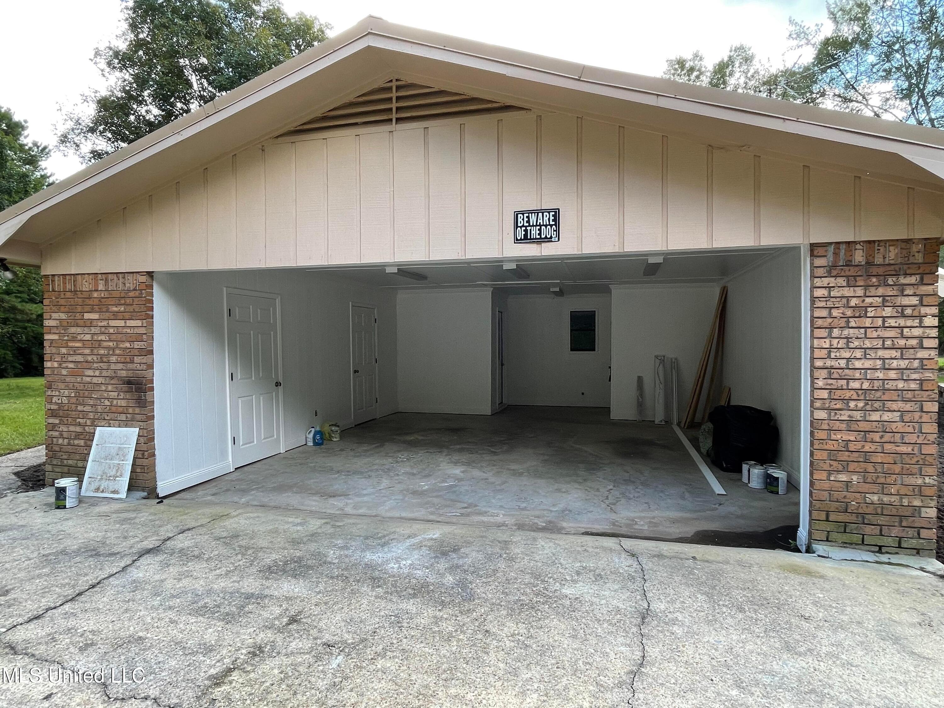 324 Bridgeport Road Pinola, MS 39149 - Photo 5 of 45 305597904_474204907958194_15759020221034