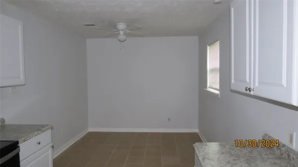 $1,300 | 2207 North Cleveland Street, Dayton, TX 77535