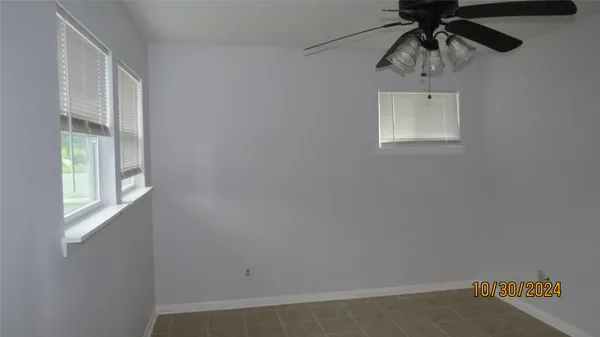 $1,300 | 2207 North Cleveland Street, Dayton, TX 77535