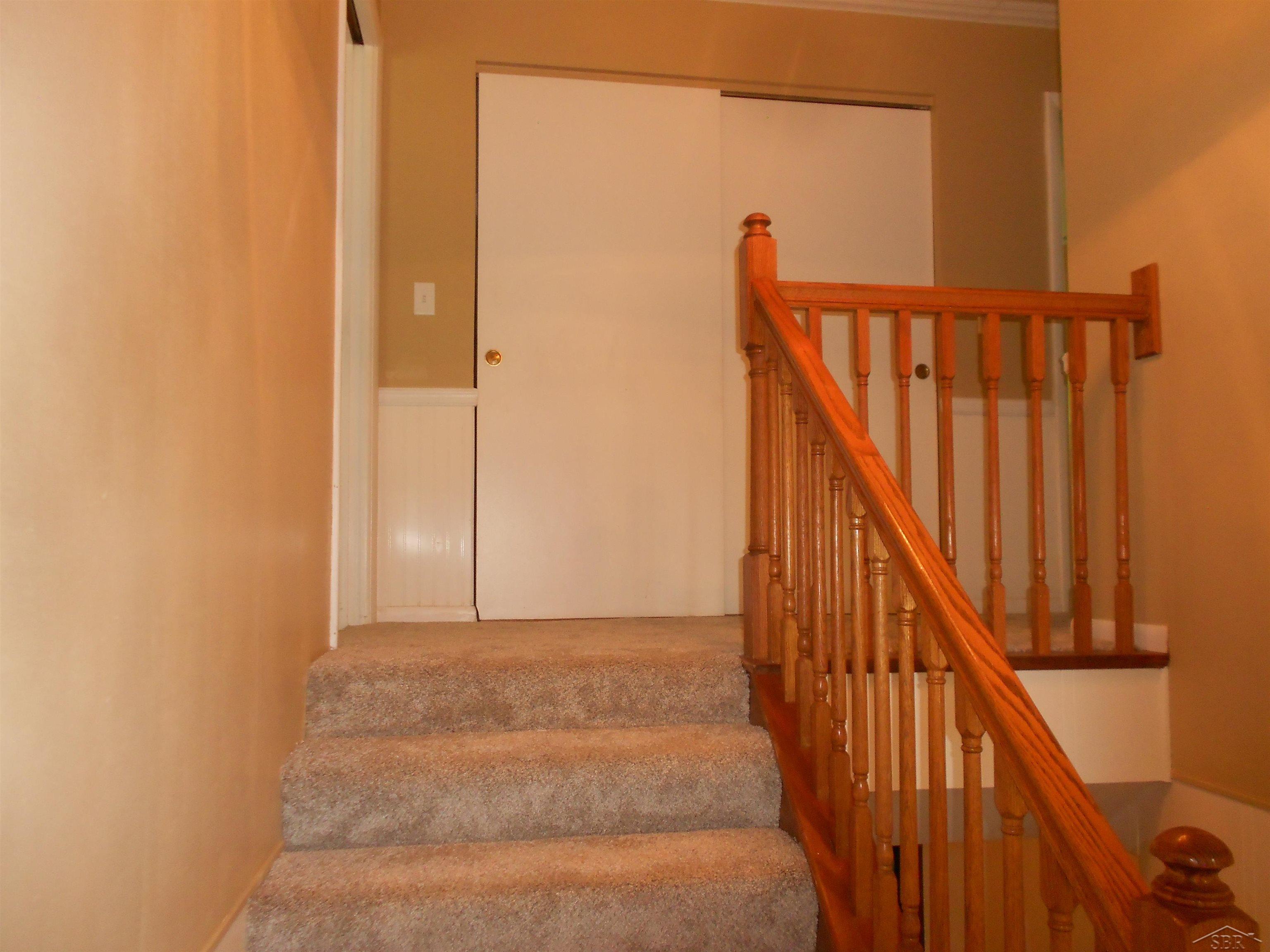 6825 Midland Road Freeland, MI 48623 - Photo 4 of 30 50114240-3.JPG
