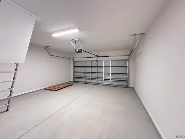 $1,950 | 143 Villa Drive, Thibodaux, LA 70301