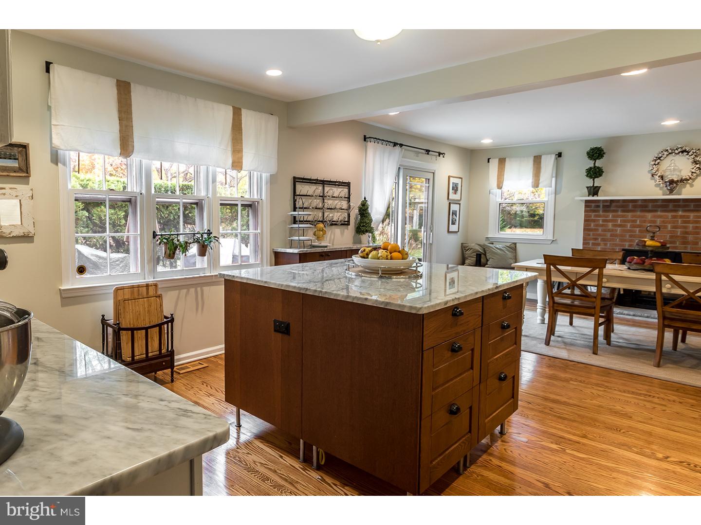 238 Hedgeman Road Moorestown, NJ 08057 - Photo 5 of 19 Gallery Image 5