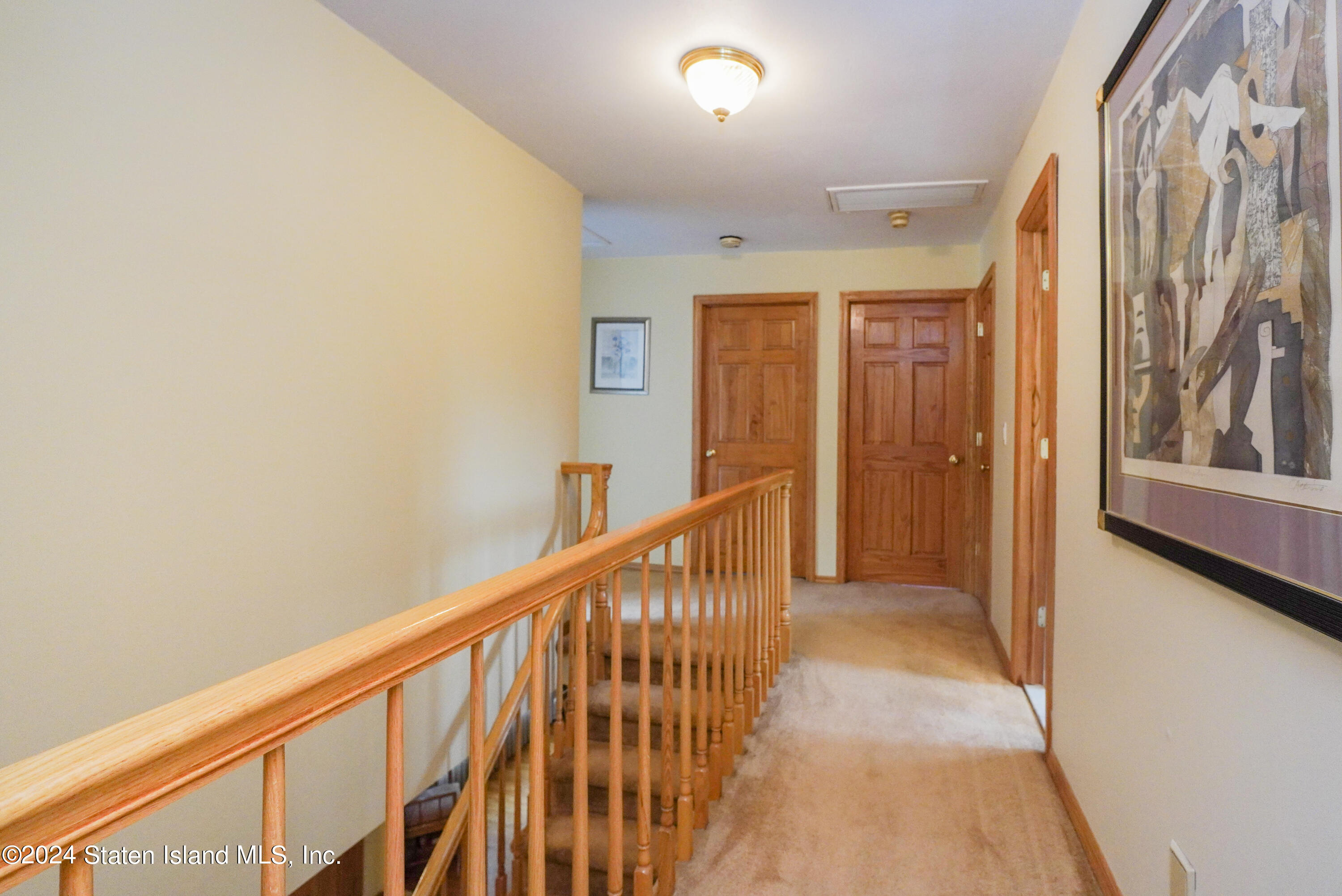 1400 Woodrow Road Staten Island, NY 10309 - Photo 21 of 40 (21) STAIRS