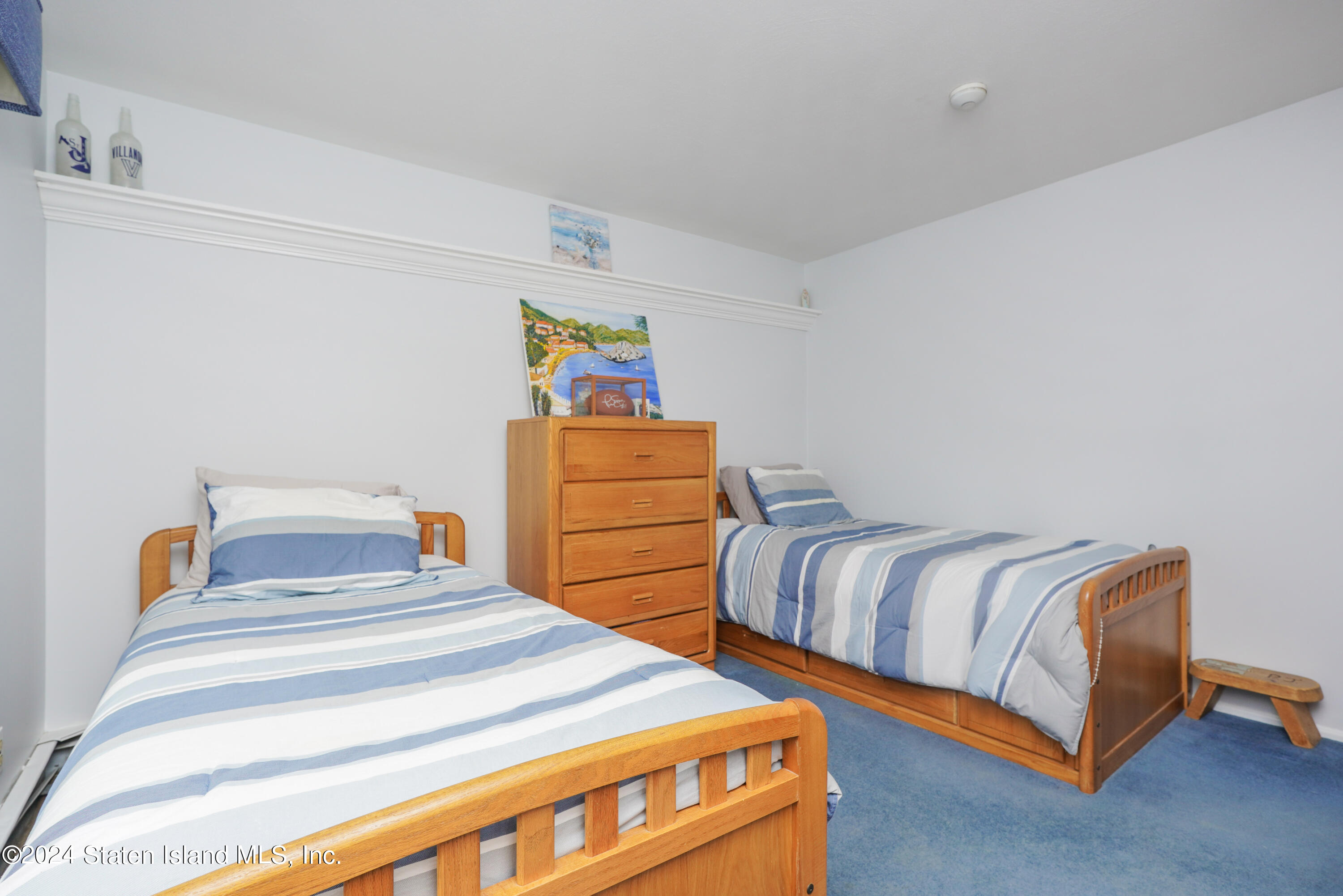 1400 Woodrow Road Staten Island, NY 10309 - Photo 28 of 40 (28) THIRD BEDROOM