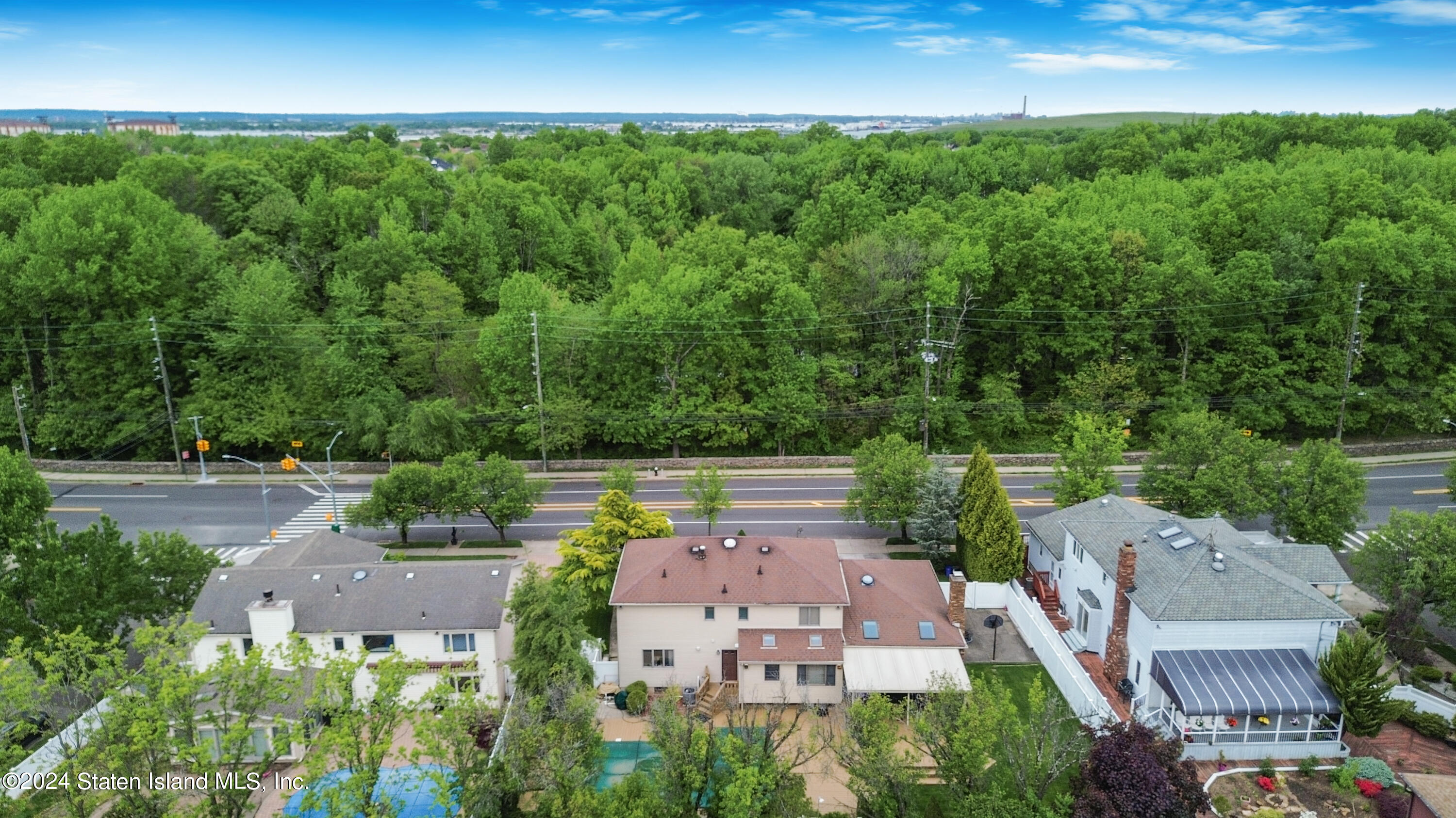 1400 Woodrow Road Staten Island, NY 10309 - Photo 36 of 40 (36) AERIAL SHOT