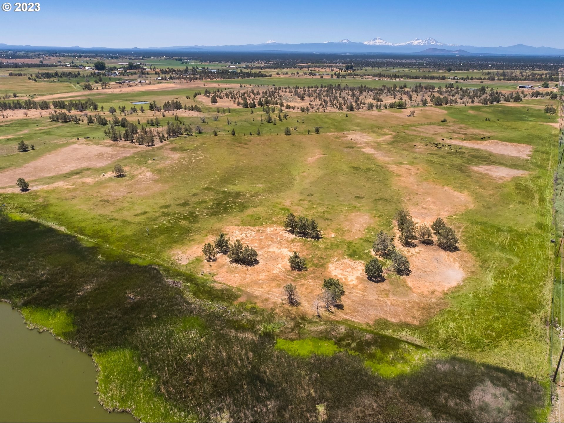 11677 Southwest Houston Lake Road Powell Butte, OR 97753 - Photo 30 of 35 a view of an ocean