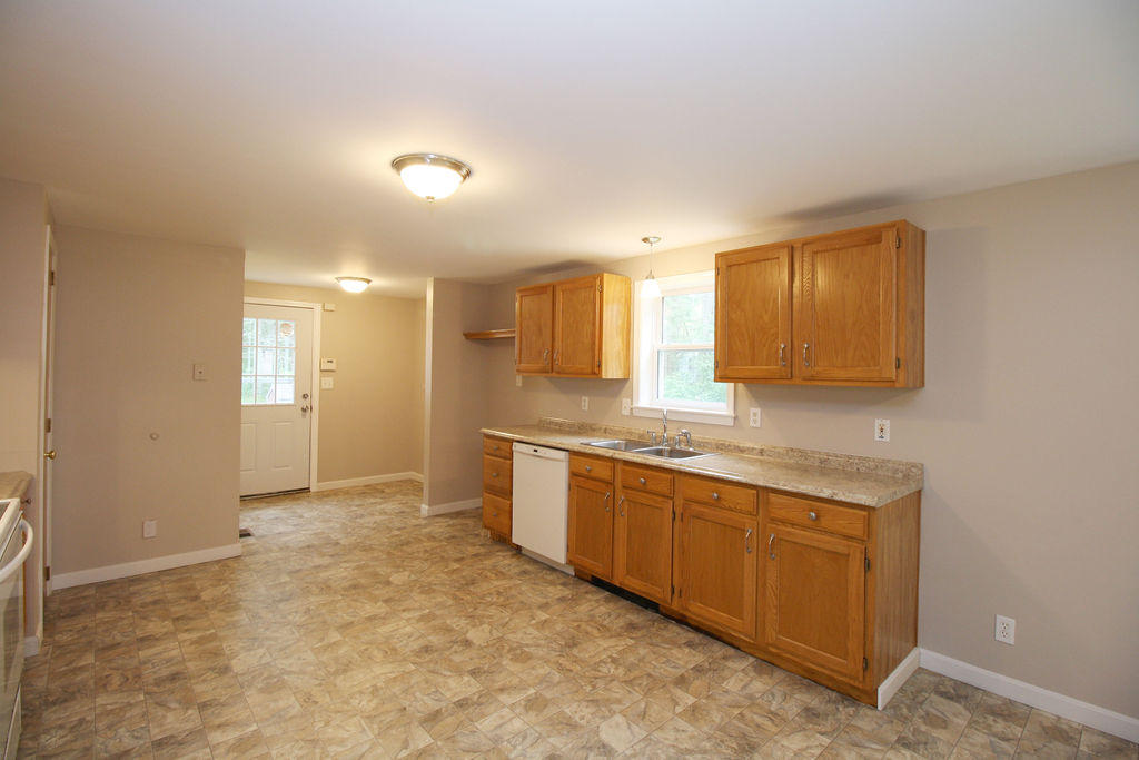 321 Ridlon Road Berwick, ME 03901 - Photo 15 of 34 IMG_4945
