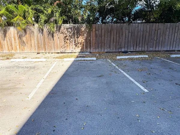 $1,800 | 1967 South Ocean Boulevard, Unit 310C, Lauderdale-by-the-Sea, FL 33062