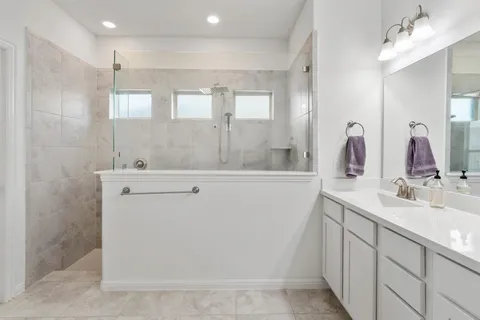 $440,000 | 718 Hereford Loop, Hutto, TX 78634