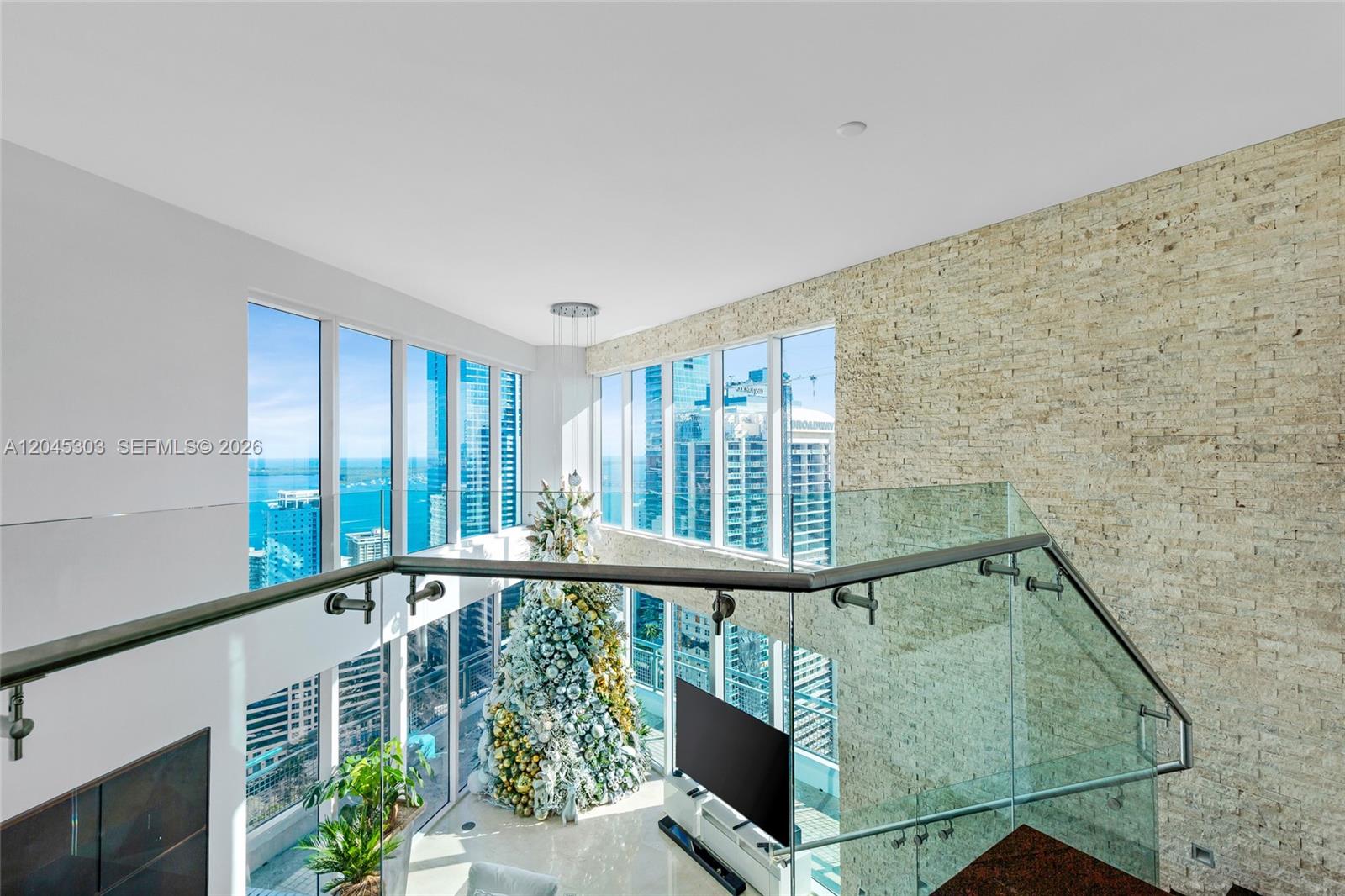 60 Southwest 13th Street, Unit 3200 Miami, FL 33130 - Photo 28 of 32
