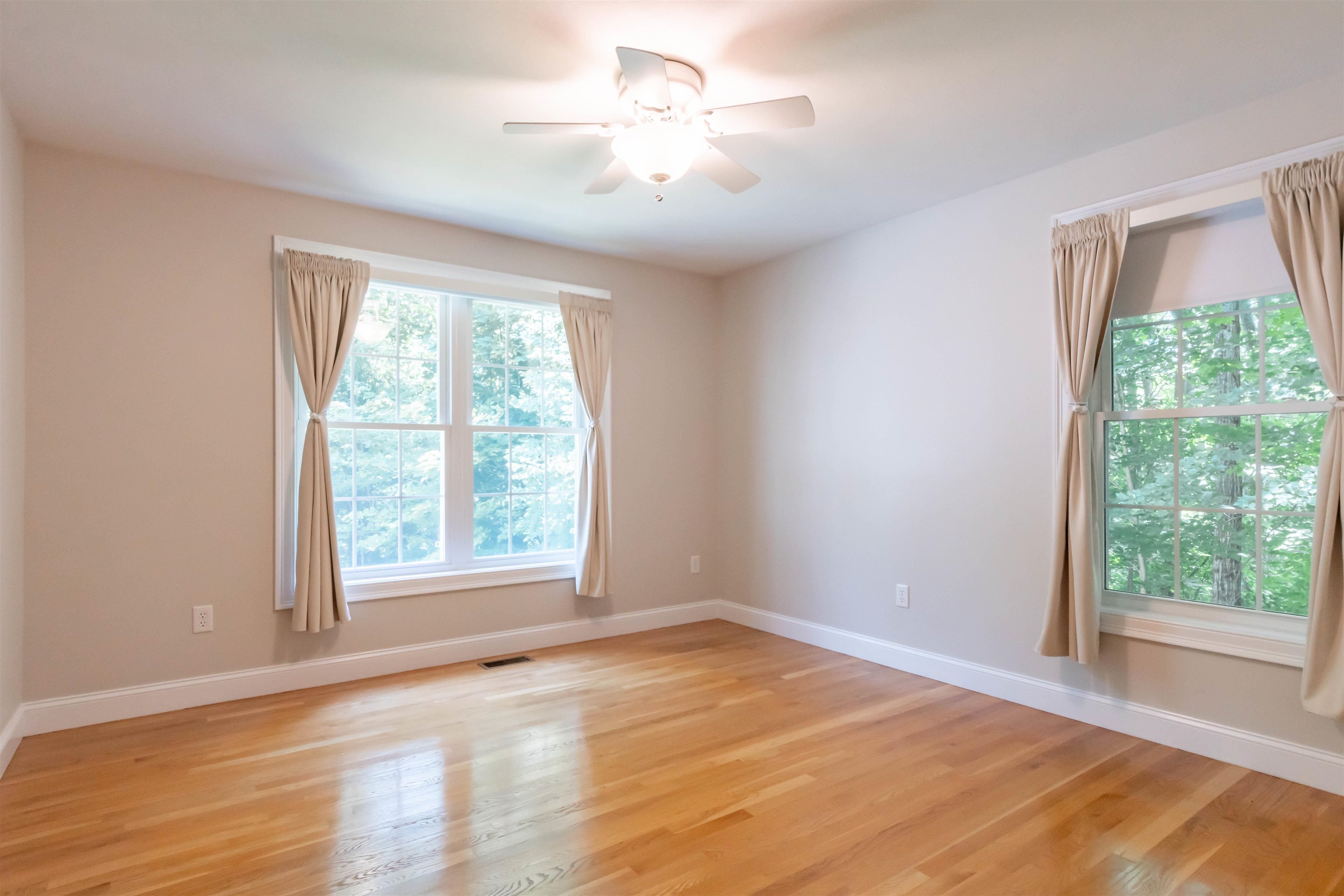 89 Odell Road Sandown, NH 03873 - Photo 11 of 36