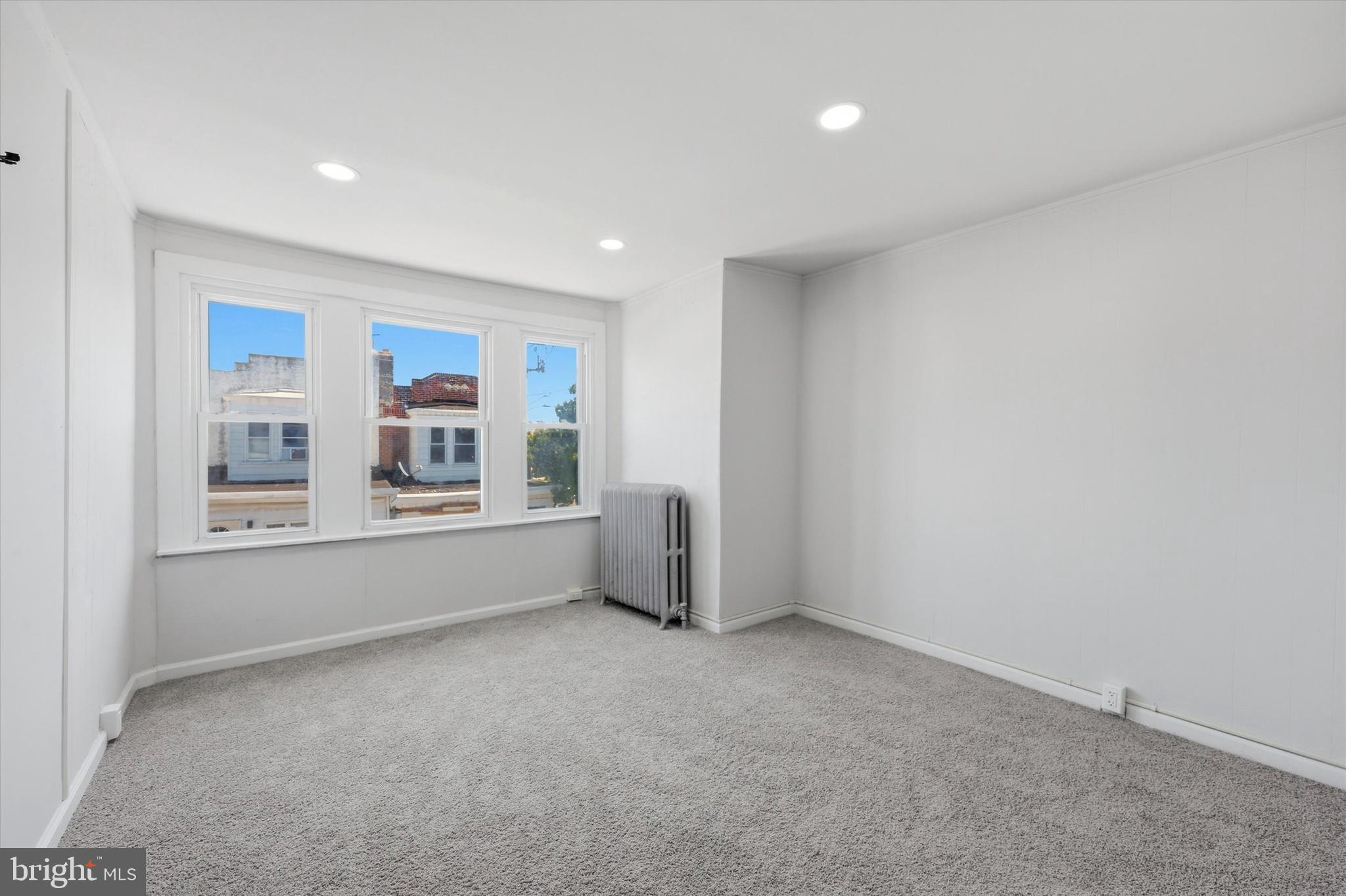 2658 Shields Street Philadelphia, PA 19142 - Photo 14 of 15