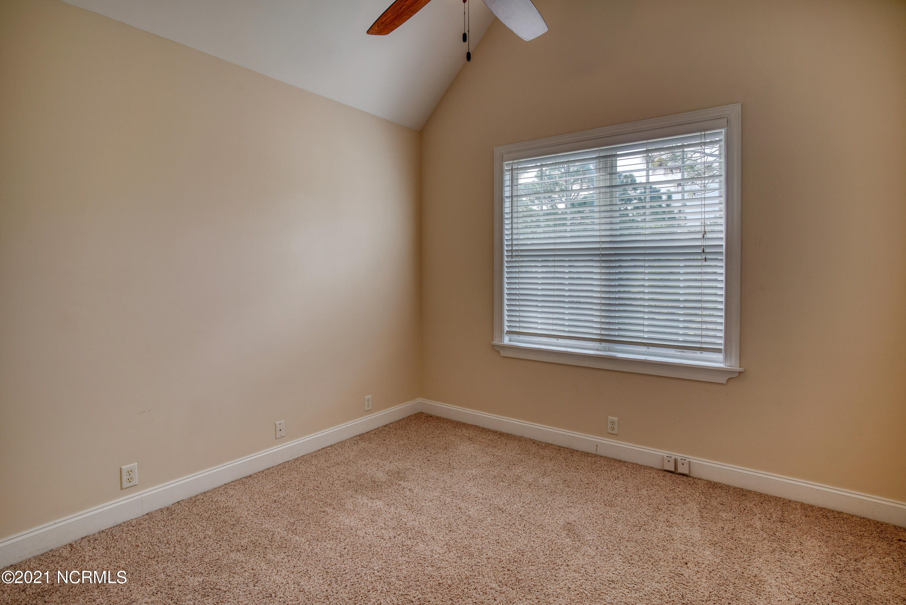 417 Okeechobee Road Wilmington, NC 28412 - Photo 12 of 23 417 Okeechobee-5