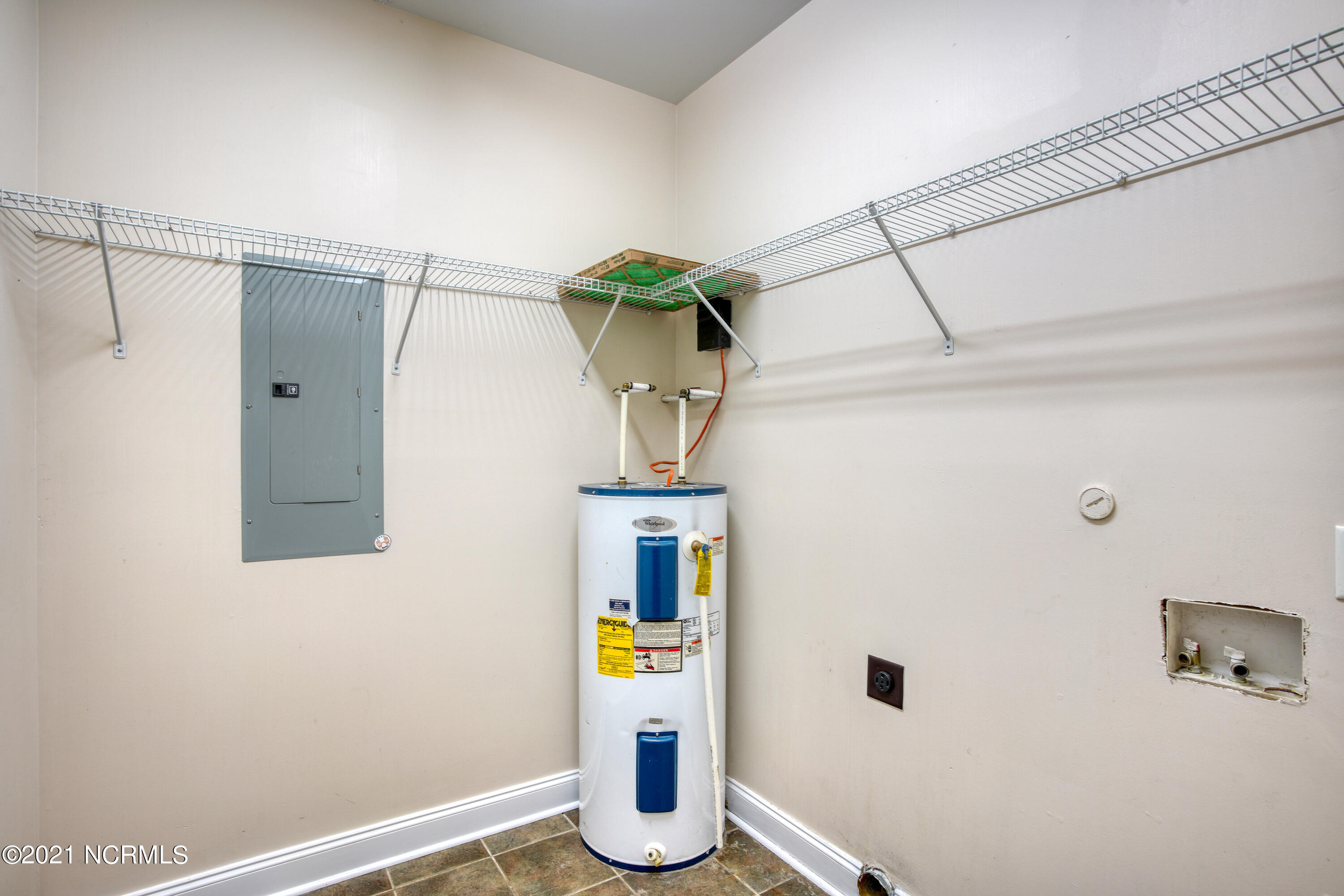 417 Okeechobee Road Wilmington, NC 28412 - Photo 18 of 23 417 Okeechobee-13