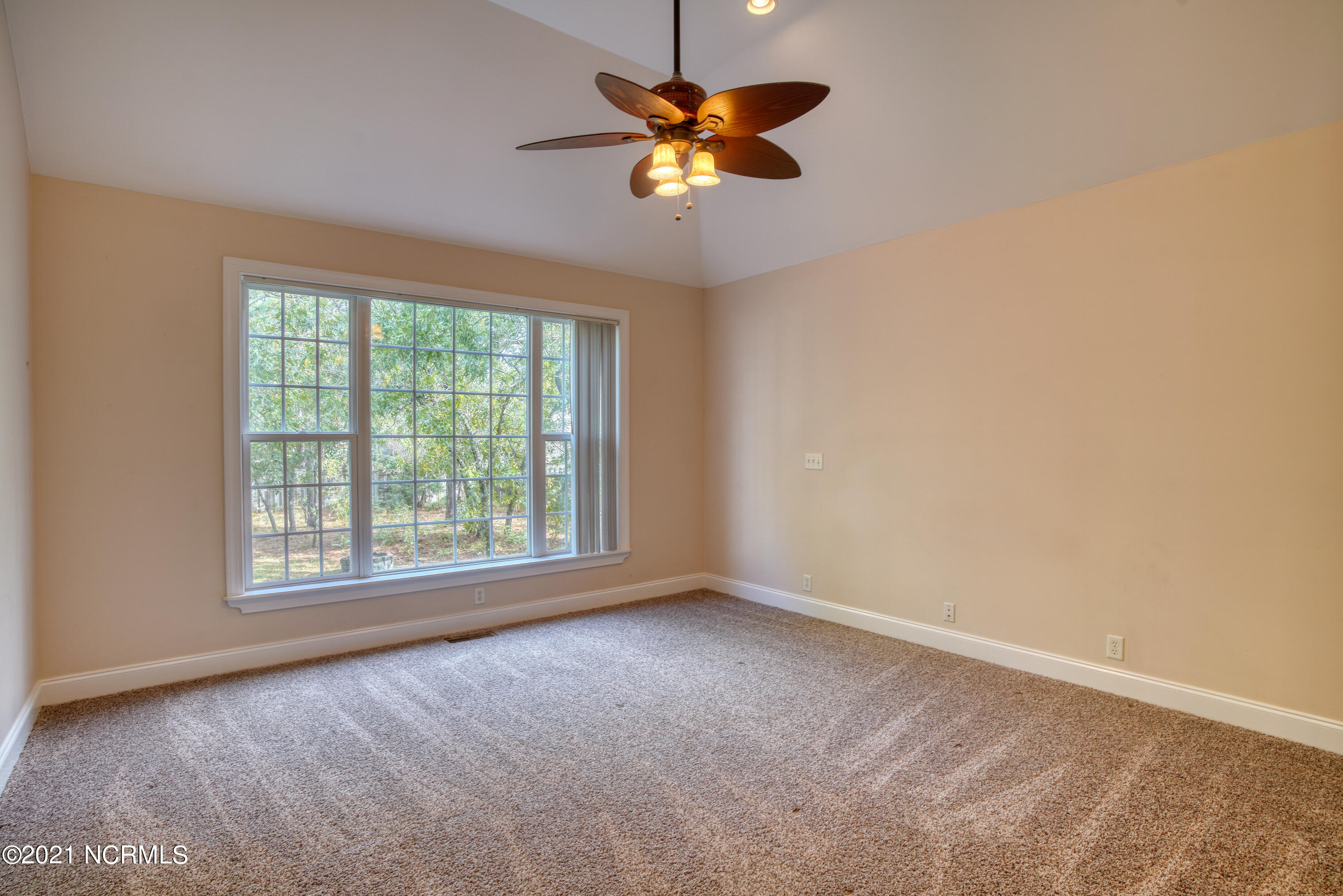 417 Okeechobee Road Wilmington, NC 28412 - Photo 9 of 23 417 Okeechobee-11