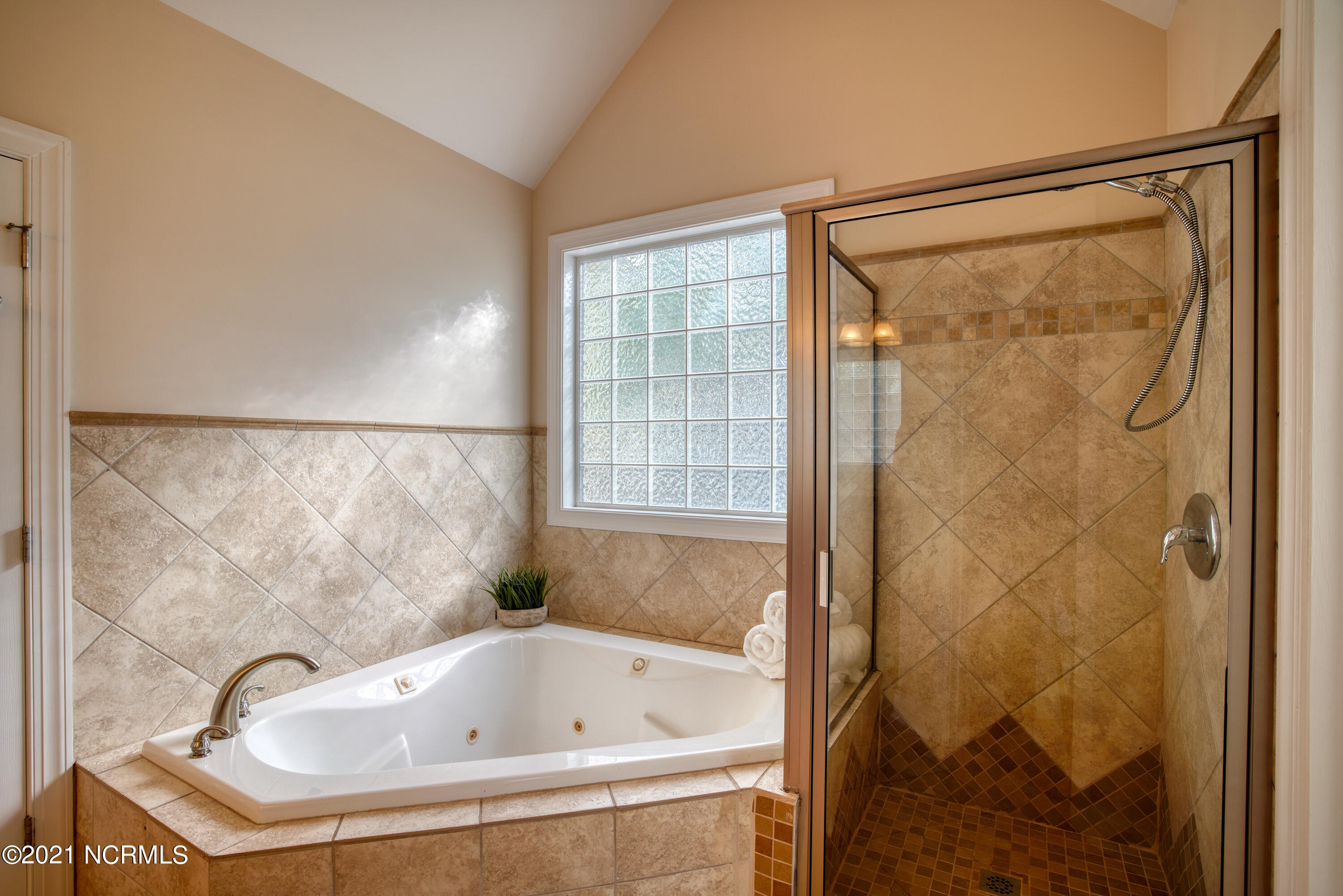 417 Okeechobee Road Wilmington, NC 28412 - Photo 10 of 23 417 Okeechobee-9