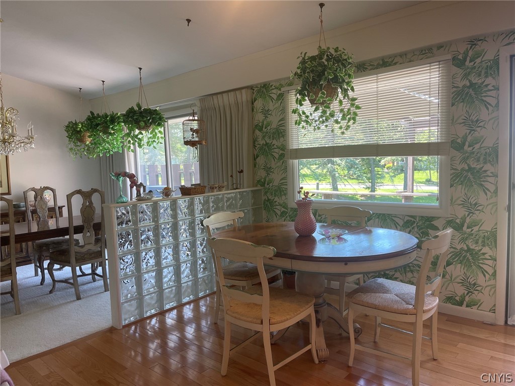 576 Stoneleigh Road Oneida, NY 13421 - Photo 14 of 43 Love the glass block wall!