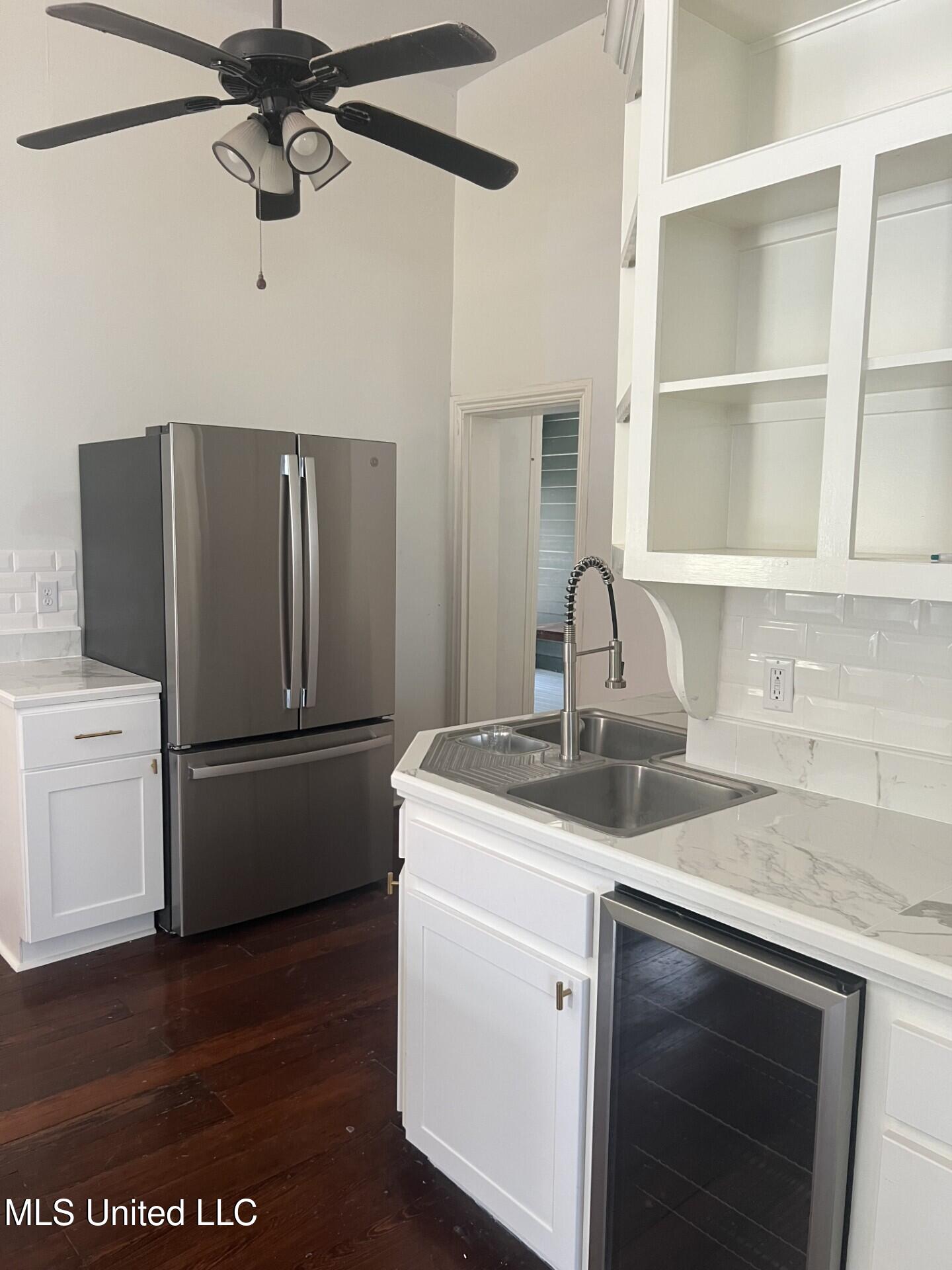 611 North Union Street Natchez, MS 39120 - Photo 11 of 27 thumbnail_IMG_3699