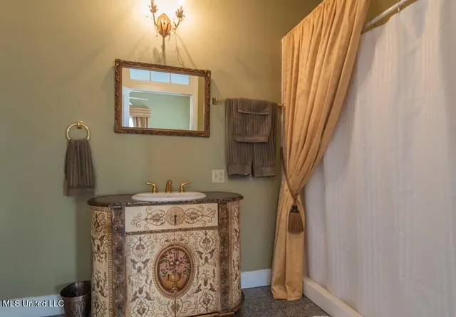 $495,500 | 611 North Union Street, Natchez, MS 39120