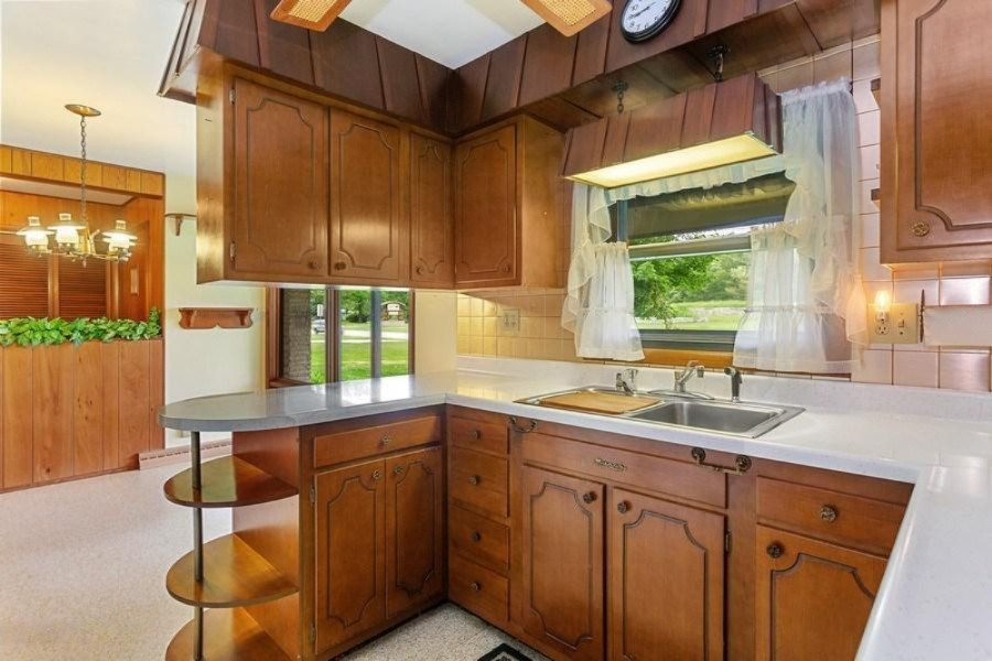 11200 Wilson Road New Buffalo, MI 49117 - Photo 5 of 10 Kitchen