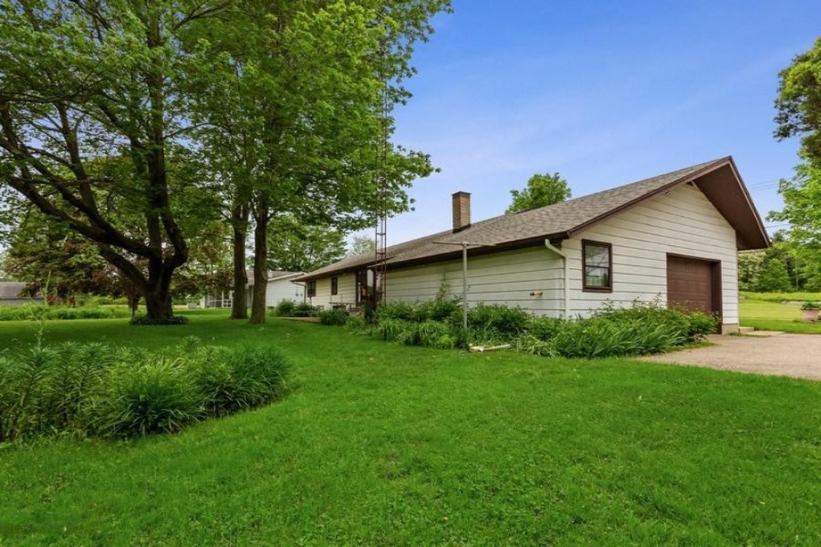 11200 Wilson Road New Buffalo, MI 49117 - Photo 10 of 10 rear yard