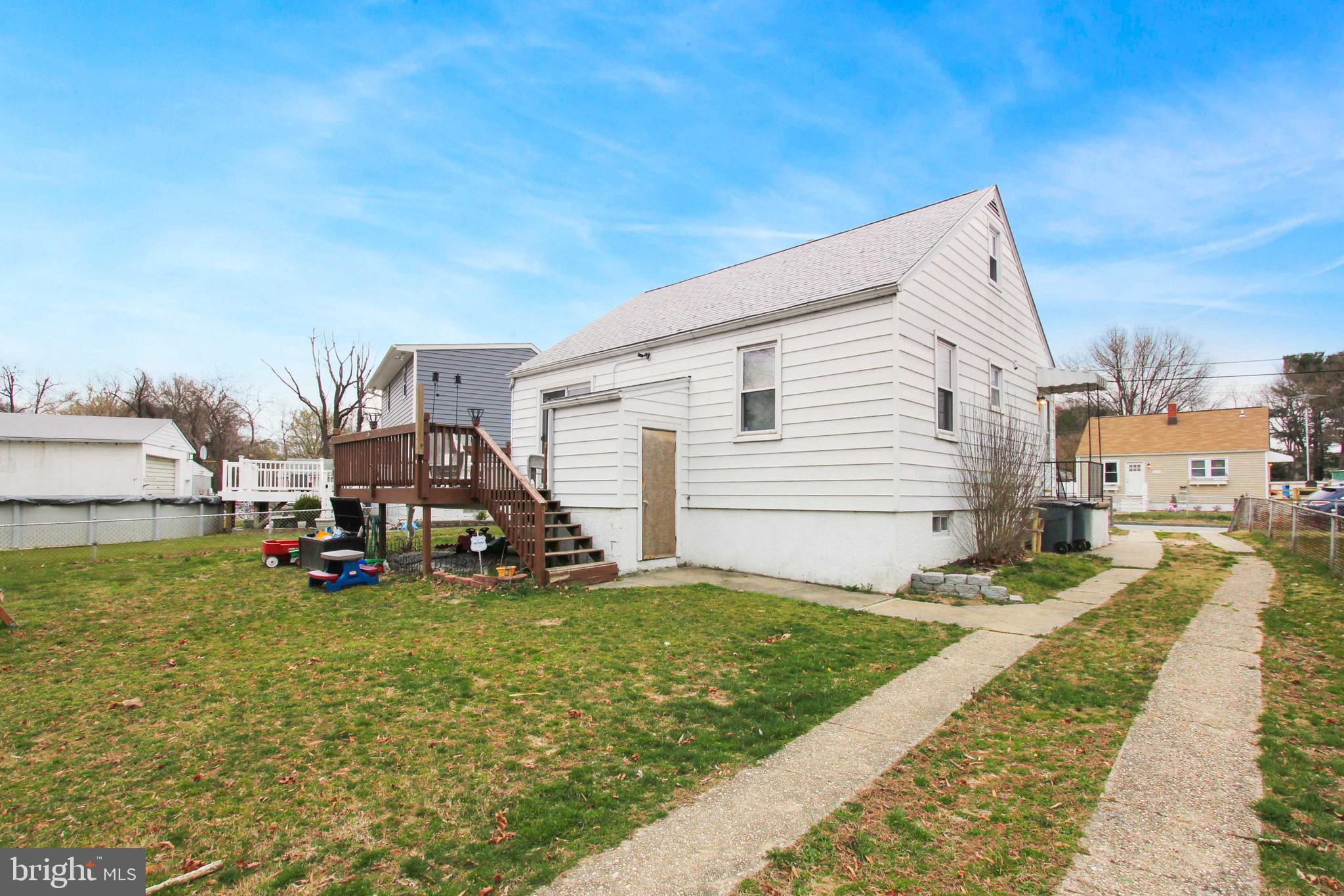 538 West Woodlynn Road Baltimore, MD 21221 - Photo 24 of 26 Nice deck and Salt Water Pool