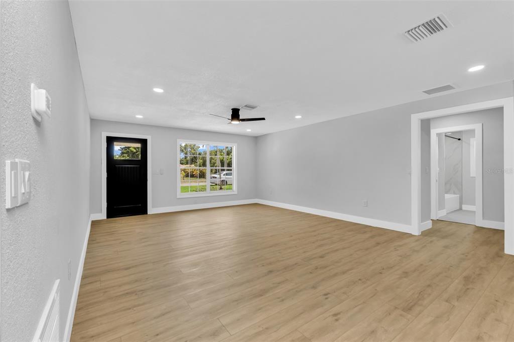 855 Morningside Road Venice, FL 34293 - Photo 13 of 41