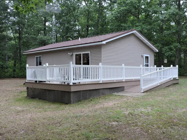 $439,900 | 9773 North Woodbridge Avenue, Bitely, MI 49309