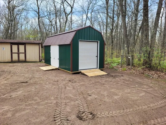 $439,900 | 9773 North Woodbridge Avenue, Bitely, MI 49309