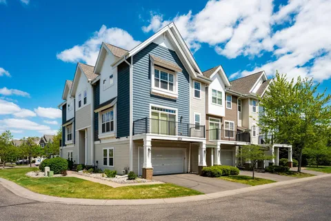 $324,900 | 11808 Emery Village Drive North, Champlin, MN 55316