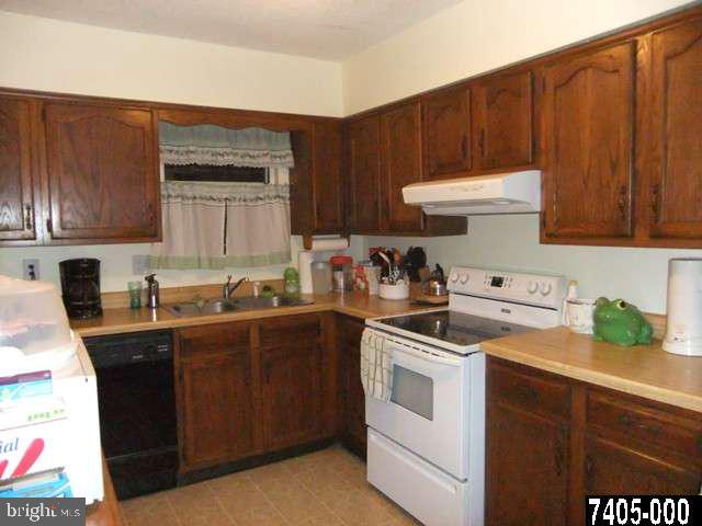3624 Harrowgate Road, Unit 3624 York, PA 17402 - Photo 9 of 23 Gallery Image 9