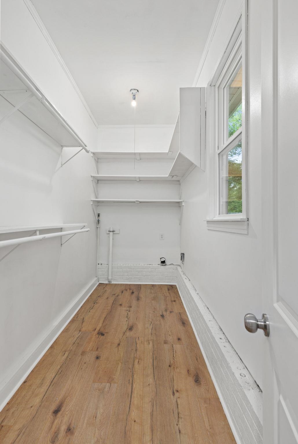 505 Mckewen Road Corinth, MS 38834 - Photo 9 of 39 a view of a big room with closet and windows