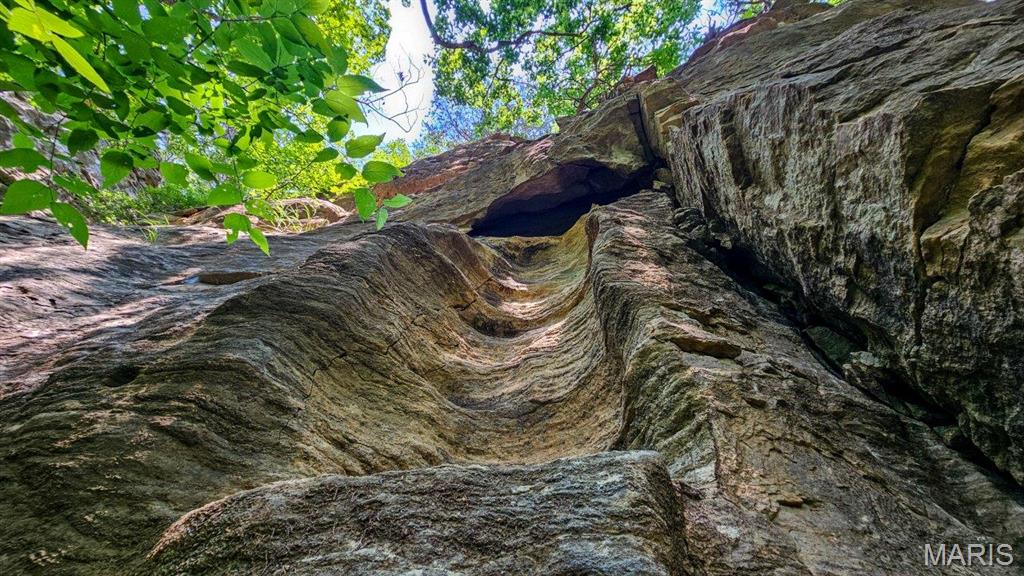 18133 Cincinnati Road Center, MO 63436 - Photo 10 of 46