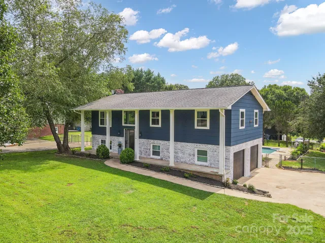 $375,900 | 2310 24th Avenue Northeast, Unit 7, Hickory, NC 28601