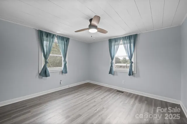 $375,900 | 2310 24th Avenue Northeast, Unit 7, Hickory, NC 28601