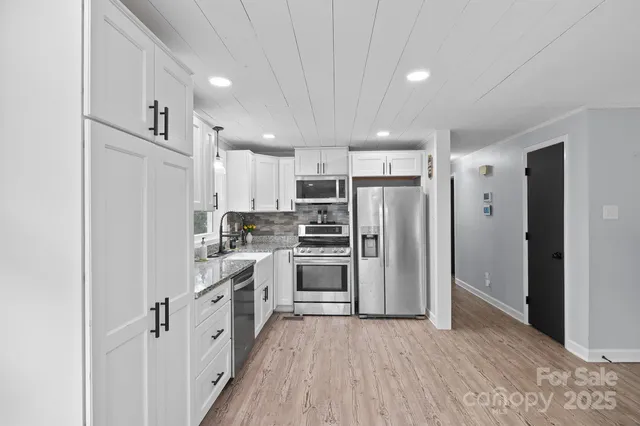 $375,900 | 2310 24th Avenue Northeast, Unit 7, Hickory, NC 28601