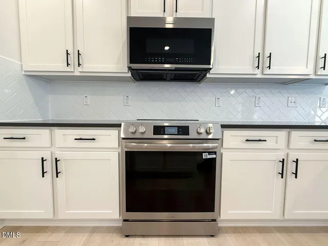 $445,500 | 41 Decatur Drive, Fuquay-Varina, NC 27526