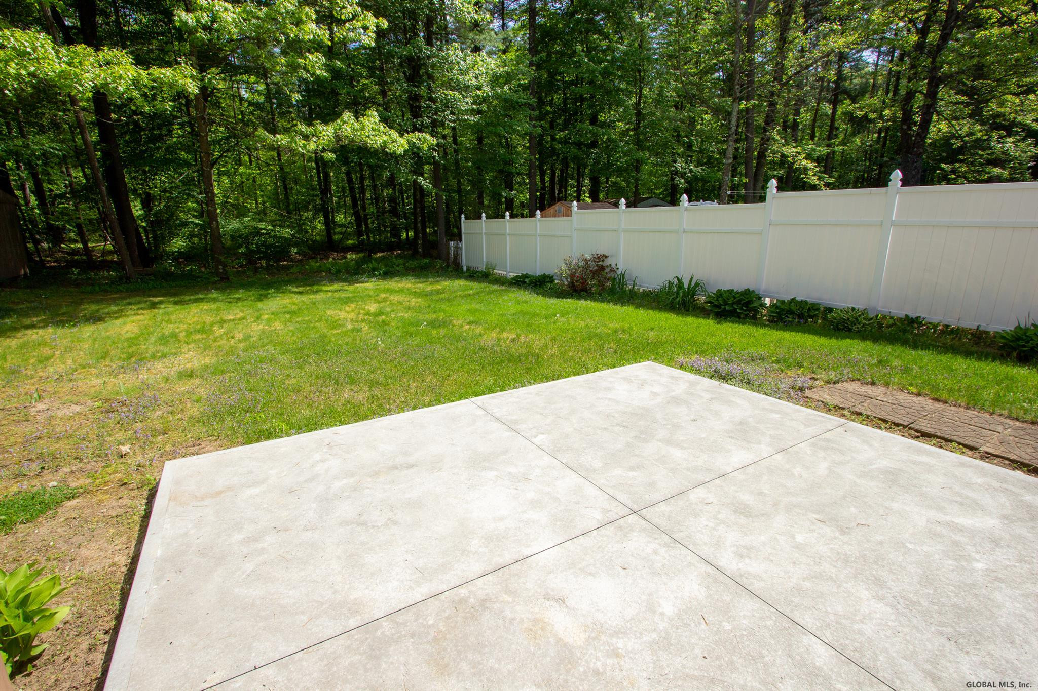 68 Snowberry Road Malta, NY 12020 - Photo 33 of 34 Photo 33