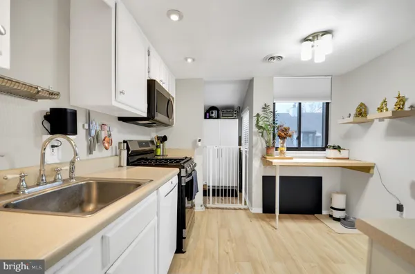 $2,000 | 46-8 Holly Drive, Reading, PA 19606