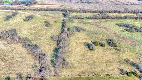 $182,250 | 4 Eagle Ridge, Warrensburg, MO 64093