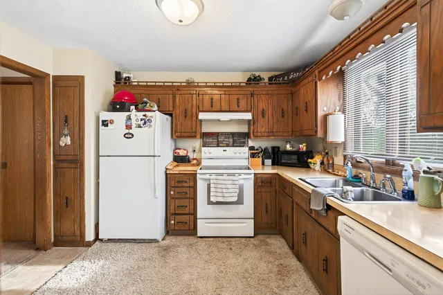 $425,000 | 1250 Norton Avenue Northeast, Fridley, MN 55432