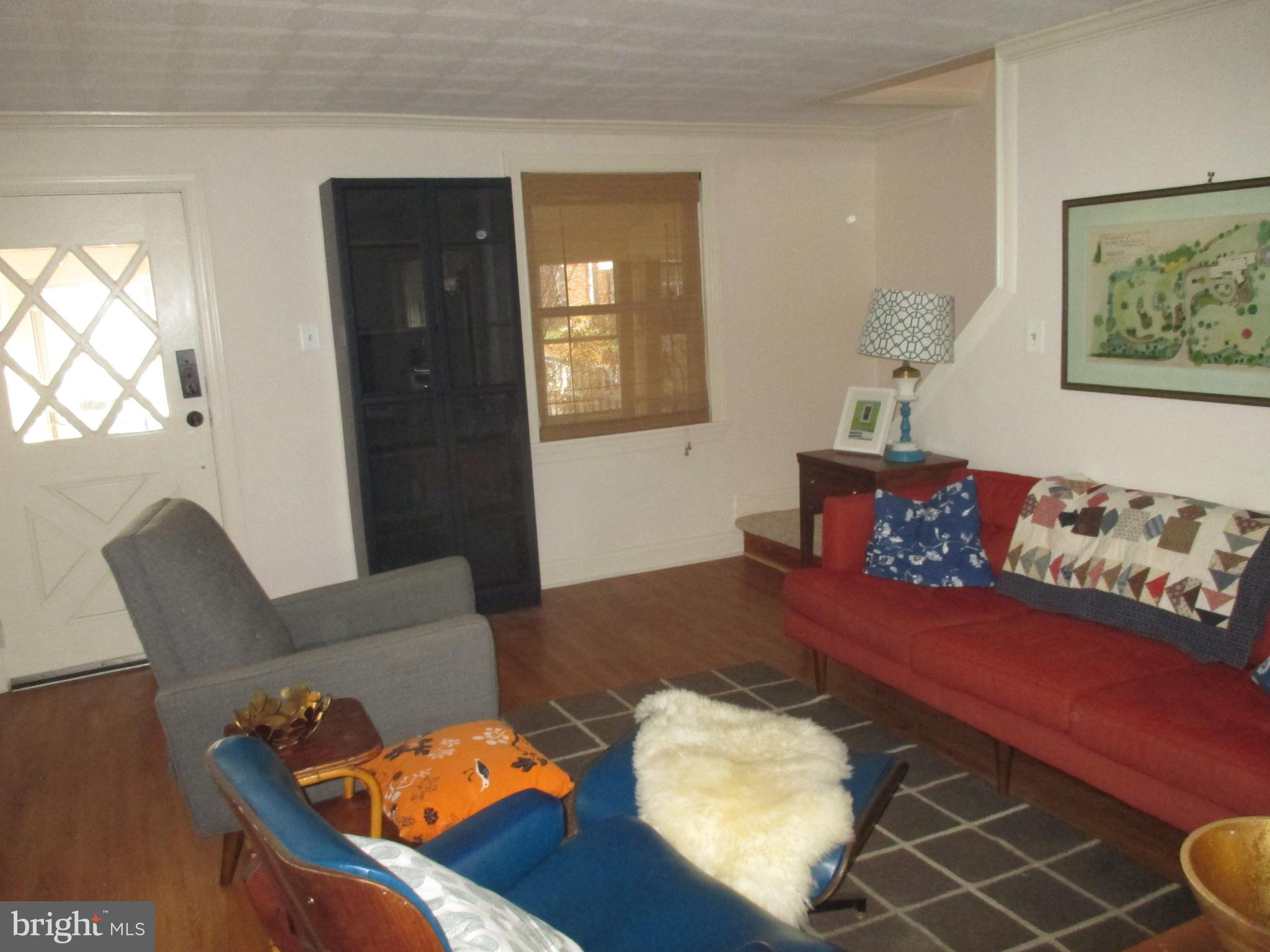 621 Braxton Road Ridley Park, PA 19078 - Photo 5 of 31 Living room