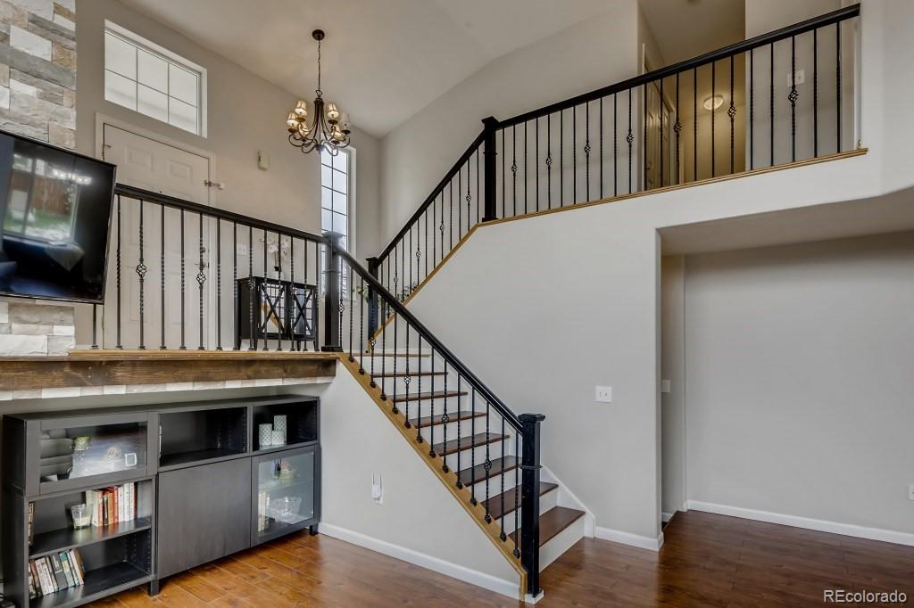 762 Chadwick Circle Highlands Ranch, CO 80129 - Photo 8 of 39 Gallery Image 8