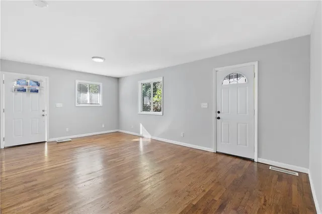 $350,000 | 477 Fairlane Circle Northwest, Atlanta, GA 30331