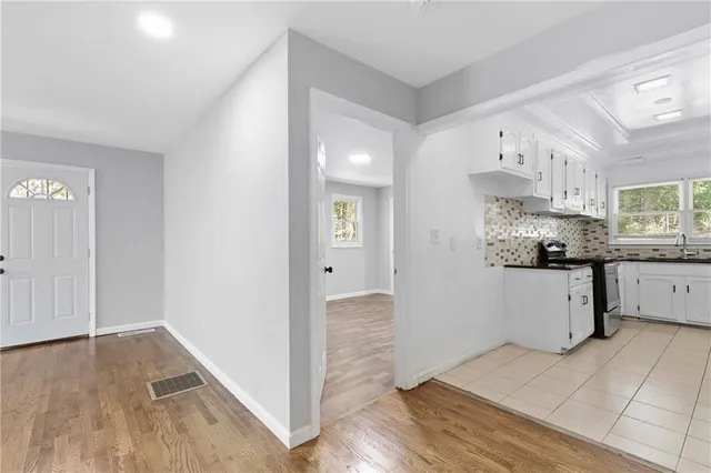 $350,000 | 477 Fairlane Circle Northwest, Atlanta, GA 30331